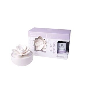 rareESSENCE Lotus Diffuser Gift Set bergamot and lavender retail $39.99